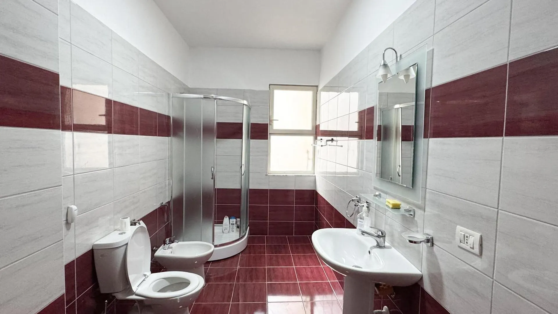 Shkodra Apartments 阿尔巴尼亚