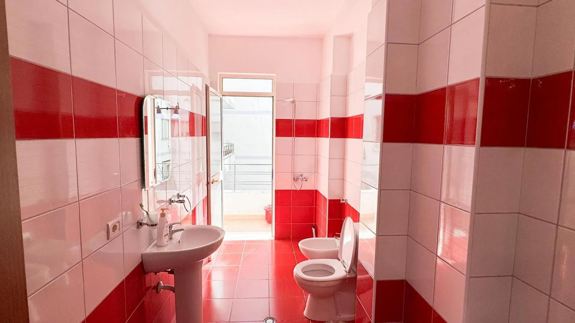 Shkodra Apartments 公寓式酒店 Shkodër
