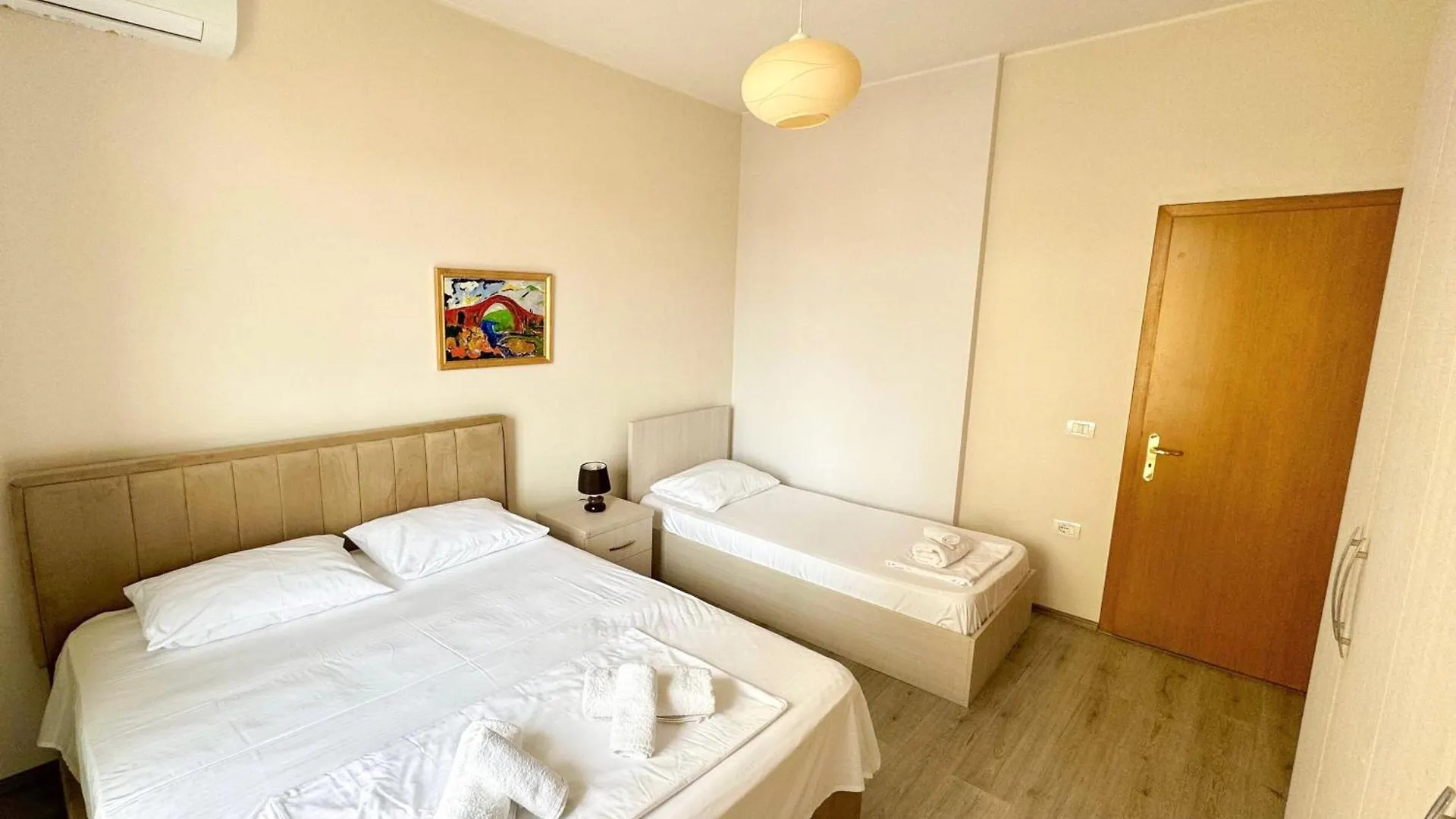 公寓式酒店 Shkodra Apartments